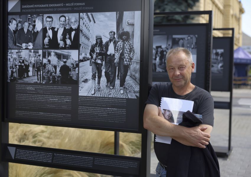 Venkovní fotografická výstava ČTK Nežádoucí okamžiky putuje po republice