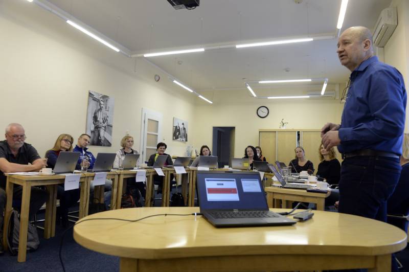 Akademie ČTK se vrací k prezenční výuce, některé webináře ale zůstanou 