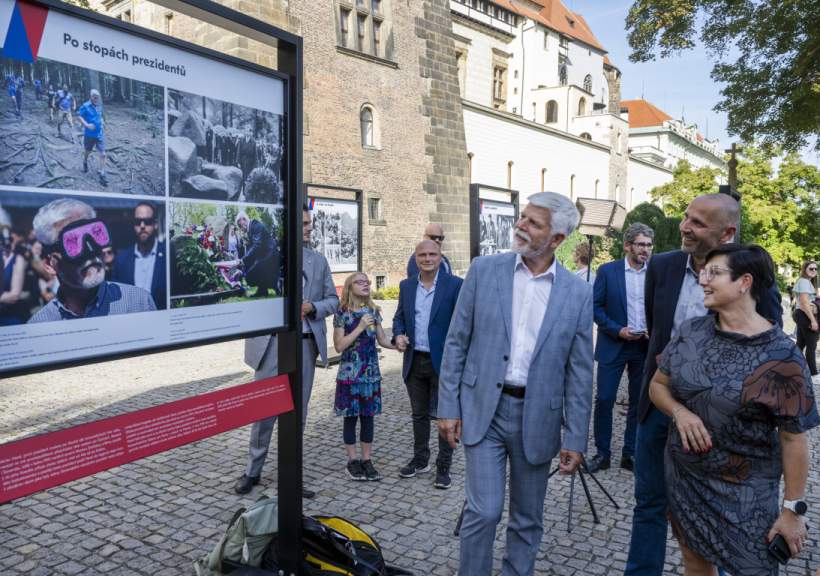 Nová fotografická výstava ČTK představuje prezidenty od Masaryka po Pavla